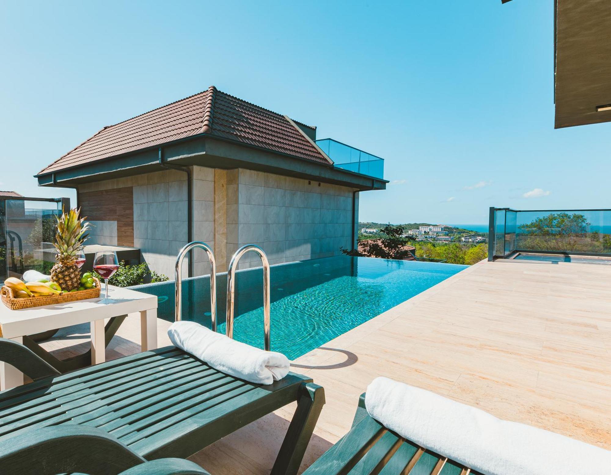 Royal Blue Istanbul - Luxury Villas Esterno foto
