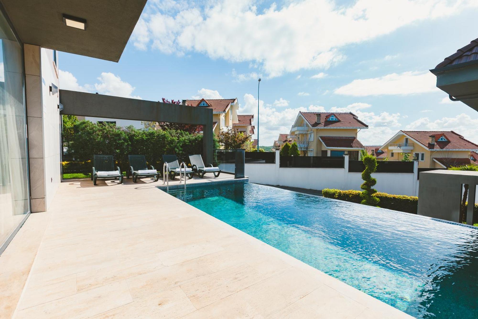 Royal Blue Istanbul - Luxury Villas Esterno foto