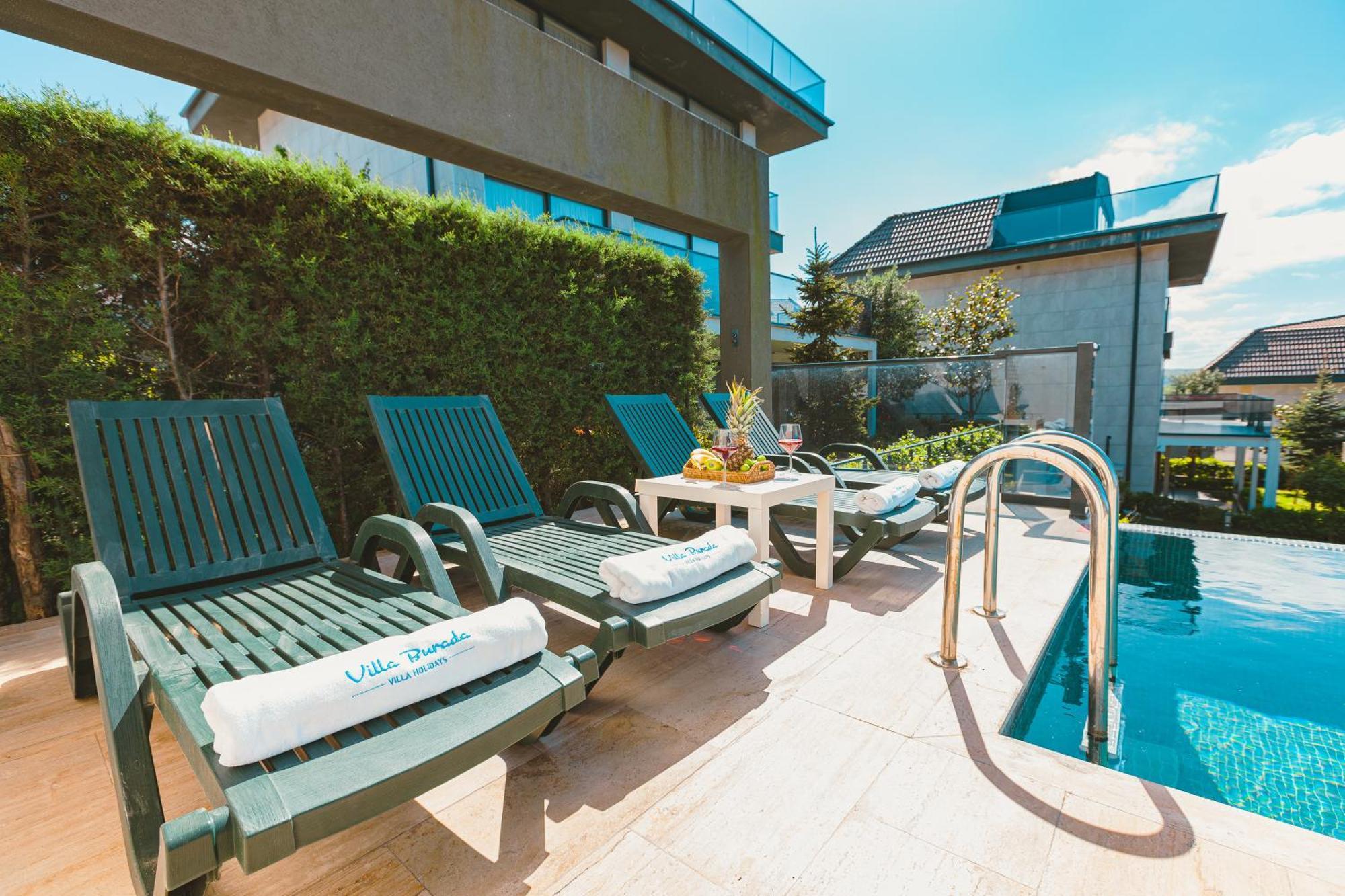 Royal Blue Istanbul - Luxury Villas Esterno foto