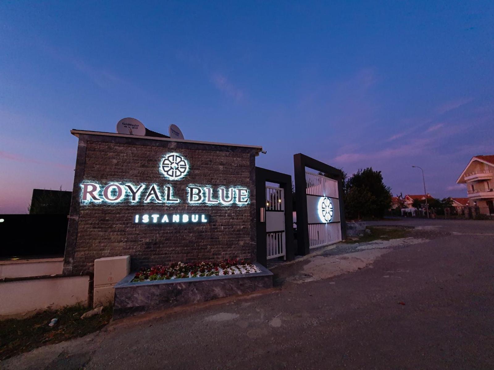 Royal Blue Istanbul - Luxury Villas Esterno foto